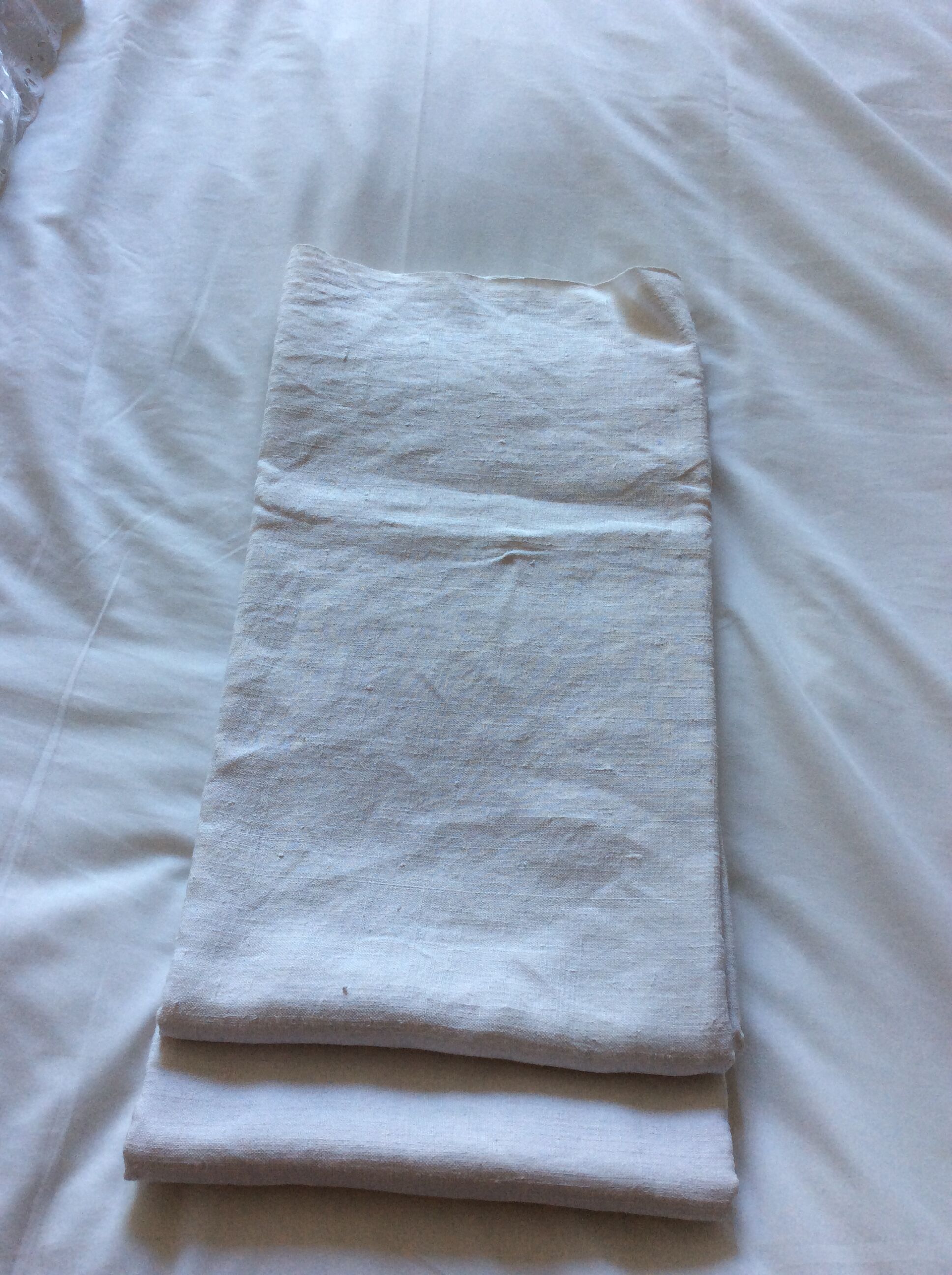 Old country sheet in large linen canvas