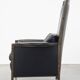 Fauteuil design en cuir noir de Giorgetti