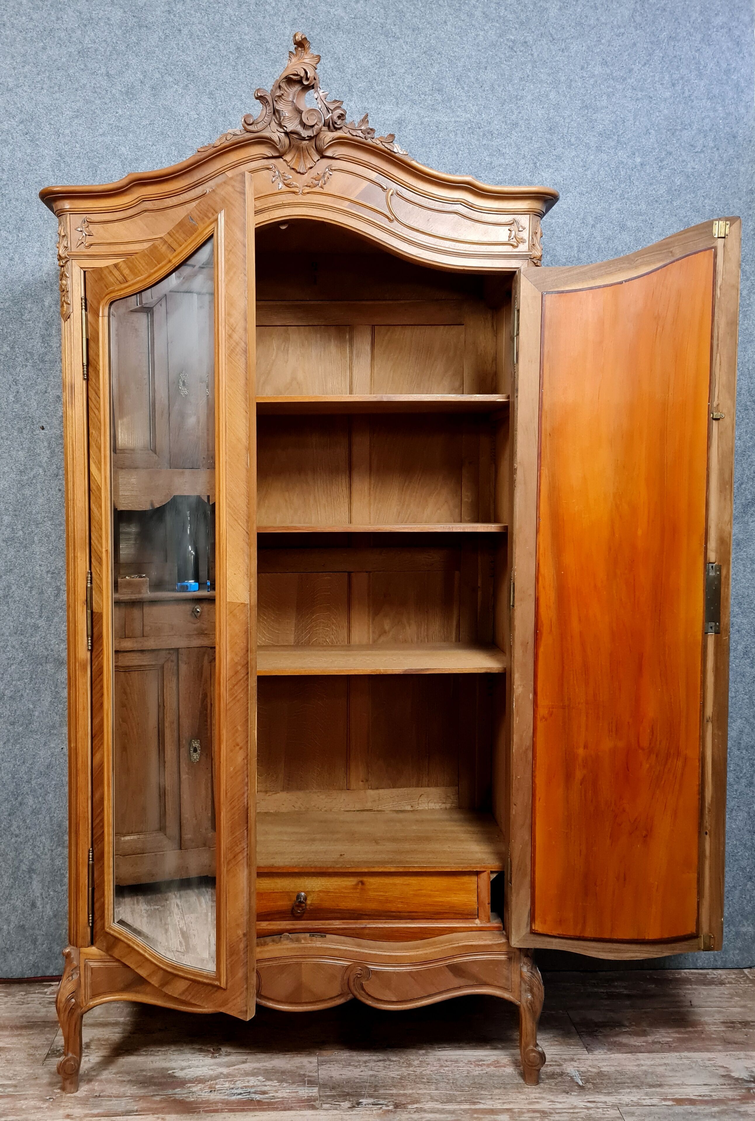 Cabinet louis XV rockery in walnut marquetry around 1850-1880