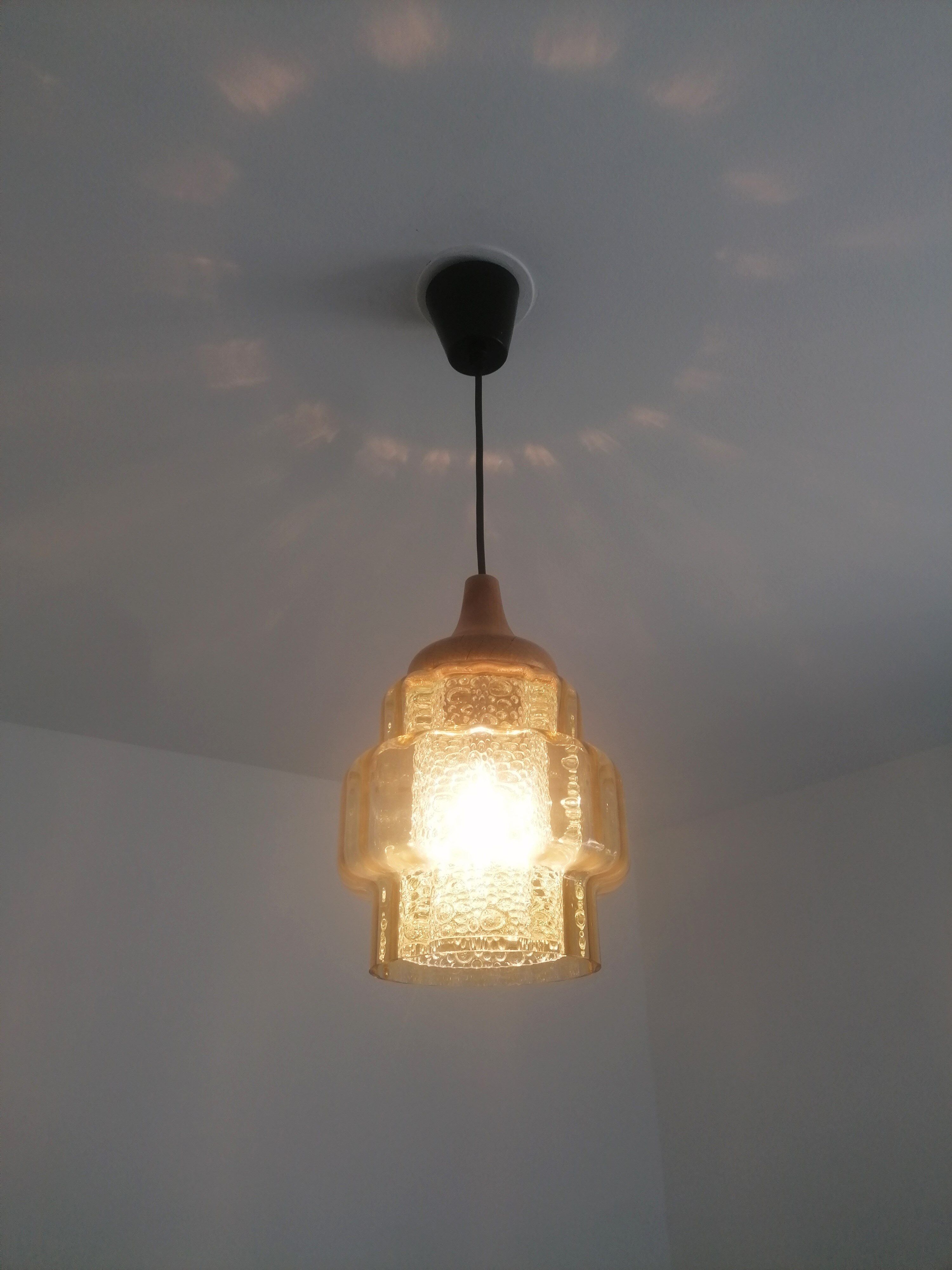 Suspension en verre et bois vintage allemand des années 70-80