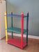 Etagère crayon style memphis
