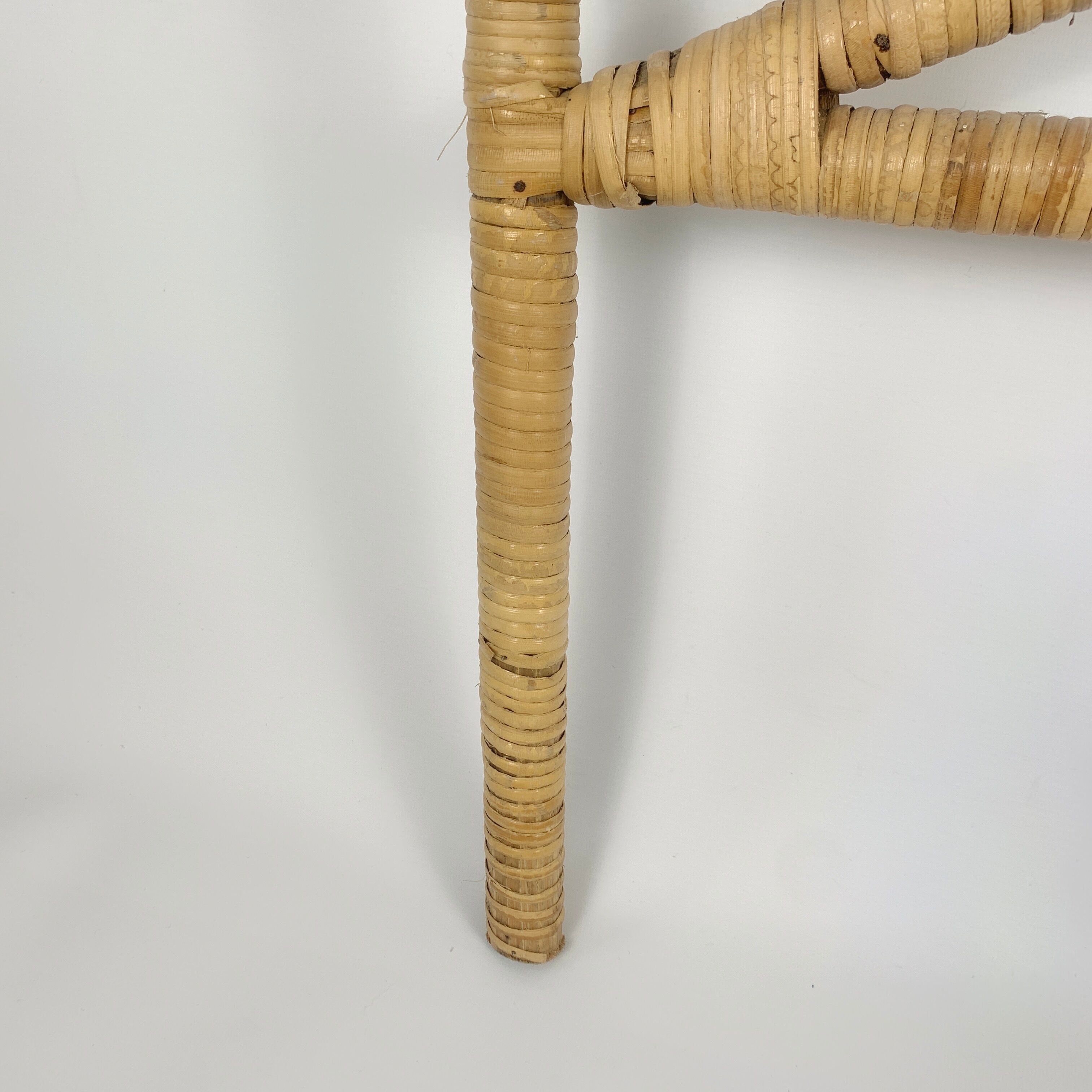 Rattan headboard decoration peacock tail