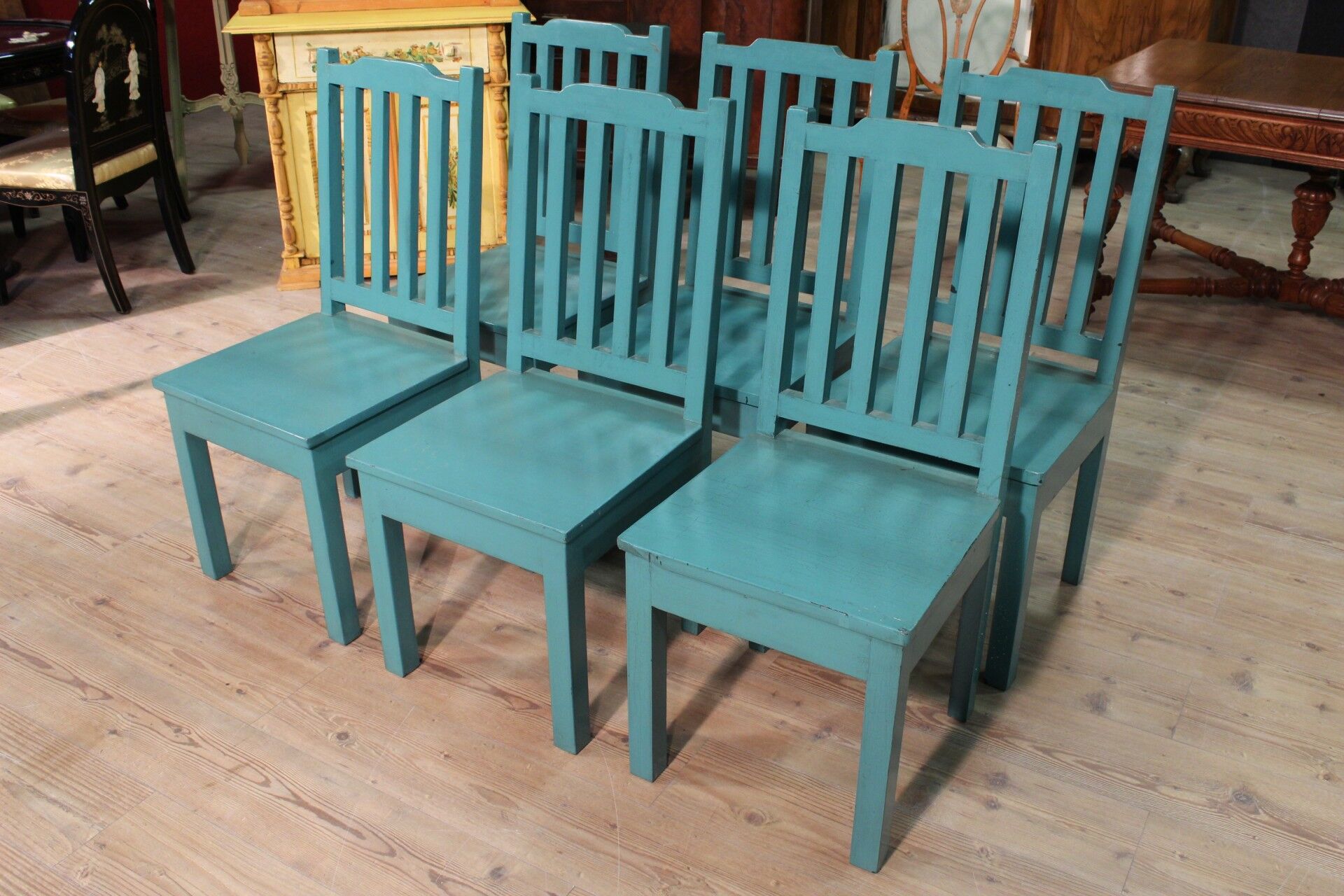 Set of 6 chairs