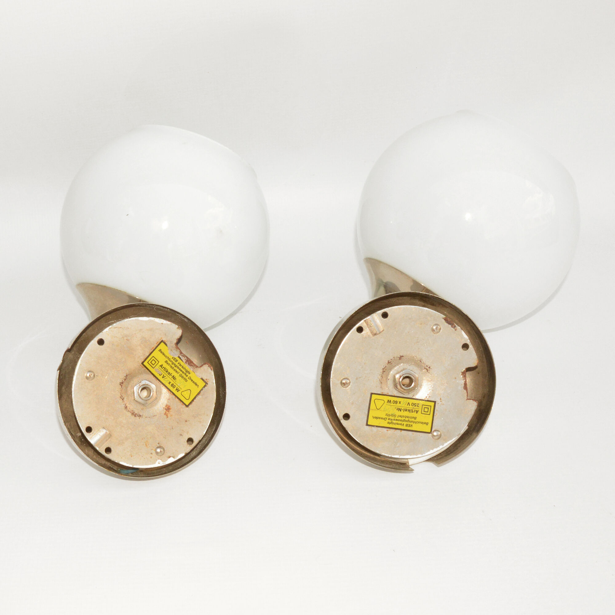 Pair of VEB Vereinige Gorlitz sconces, Germany in the 1950s