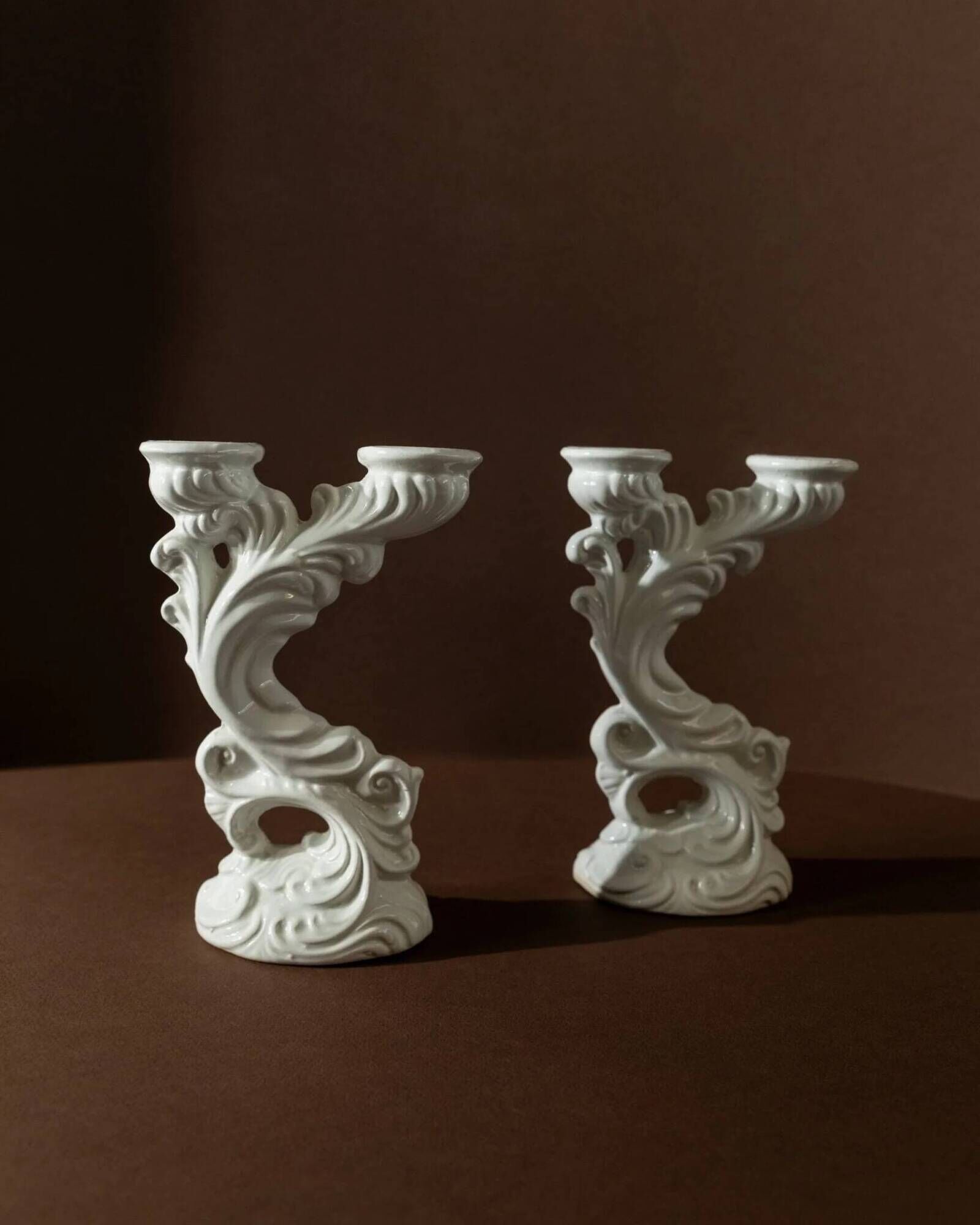 Two White Biscuit Porcelain Candleholders, Vintage Ceramic Candlesticks, Italy 1930s – Elegant Rococo-Style Decor
