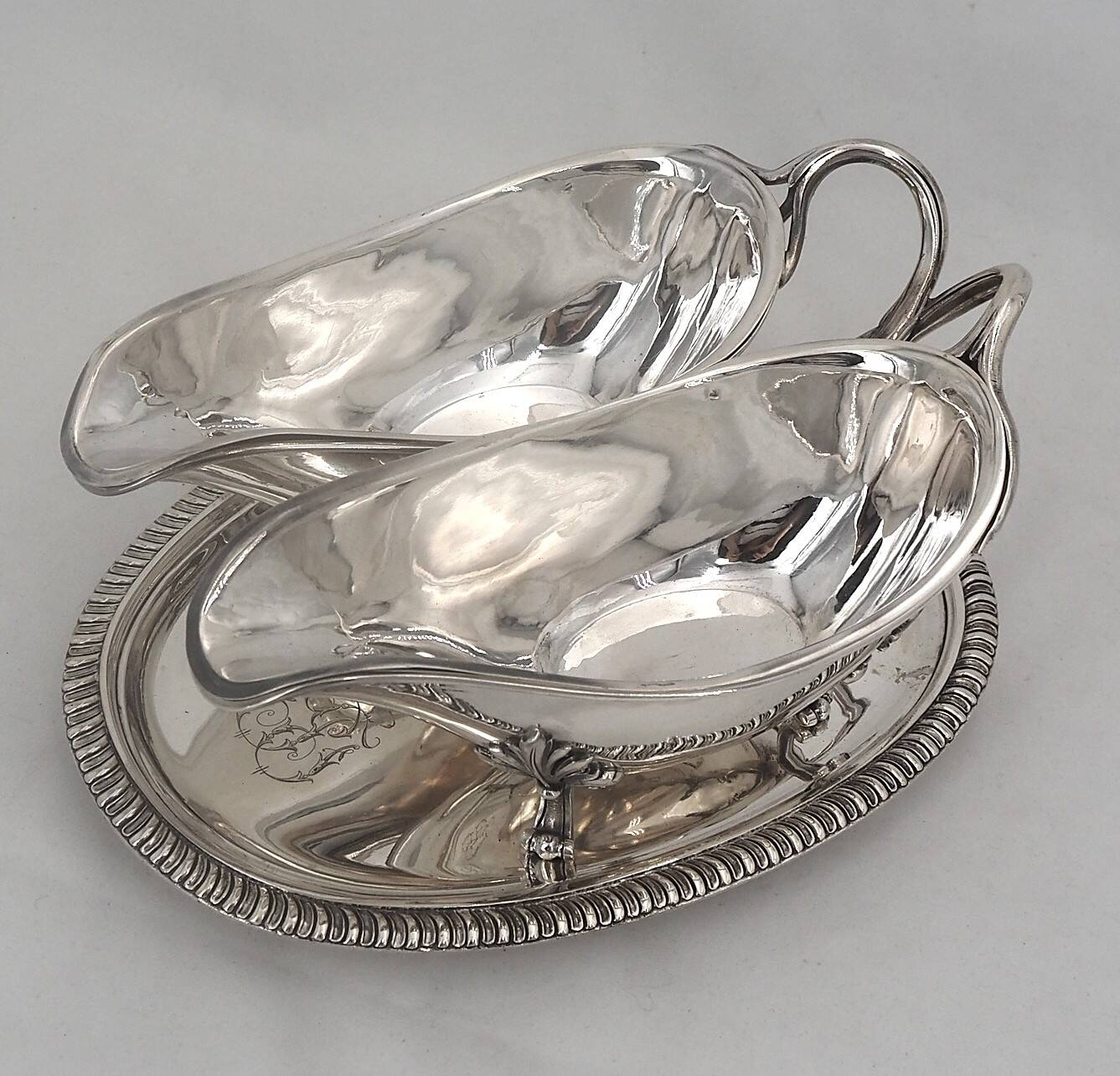 Idiot, double sauce boat + liners, Minerva silver, excellent condition, 19th century, 1.798 kg
