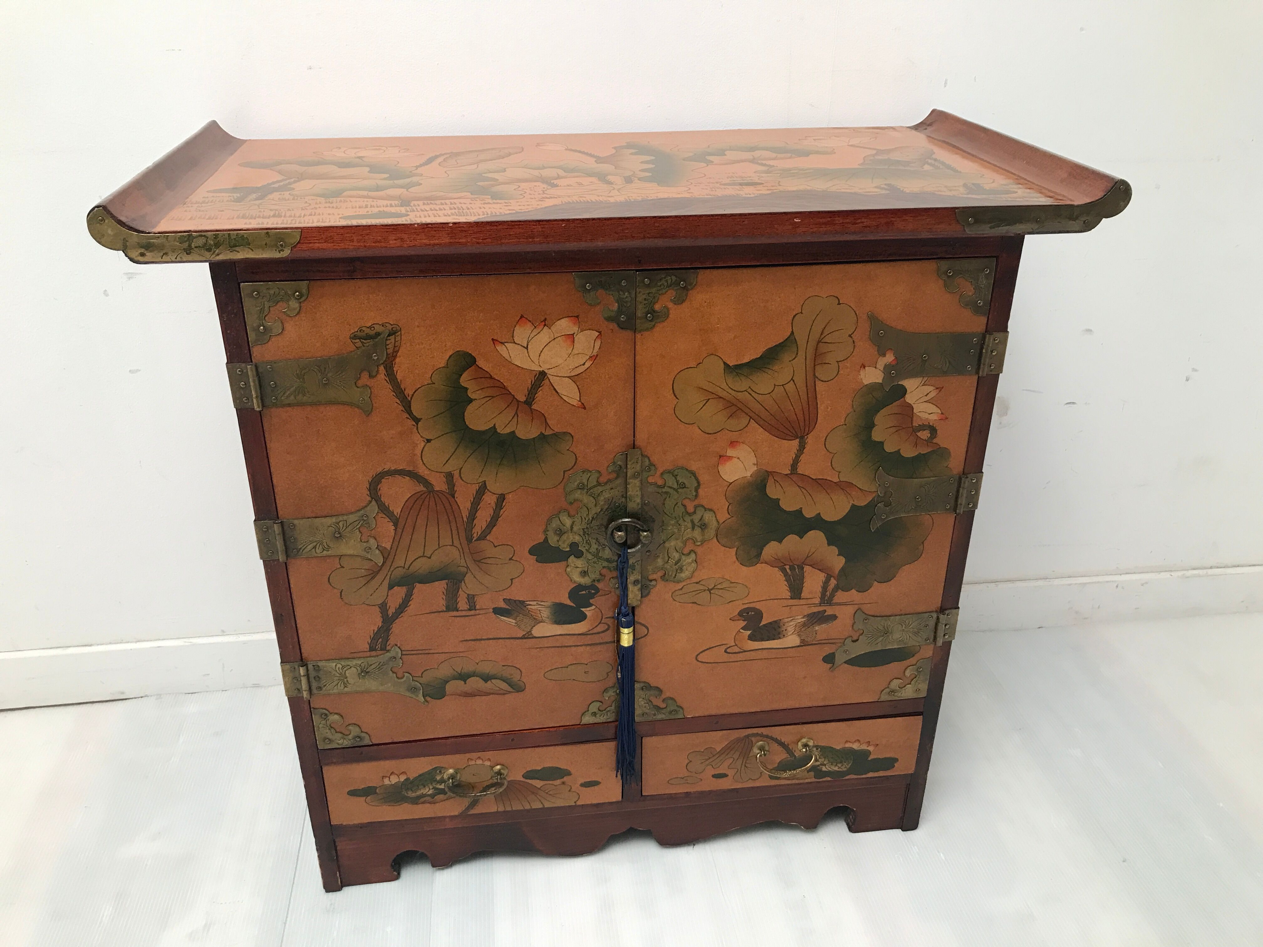 Chinese bedside table with wing top 60s-70s
