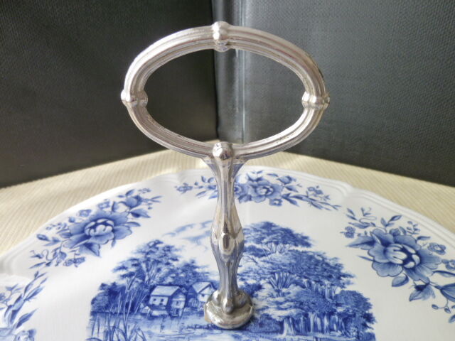 Cheese platter in faience of Sarreguemines Romantic model