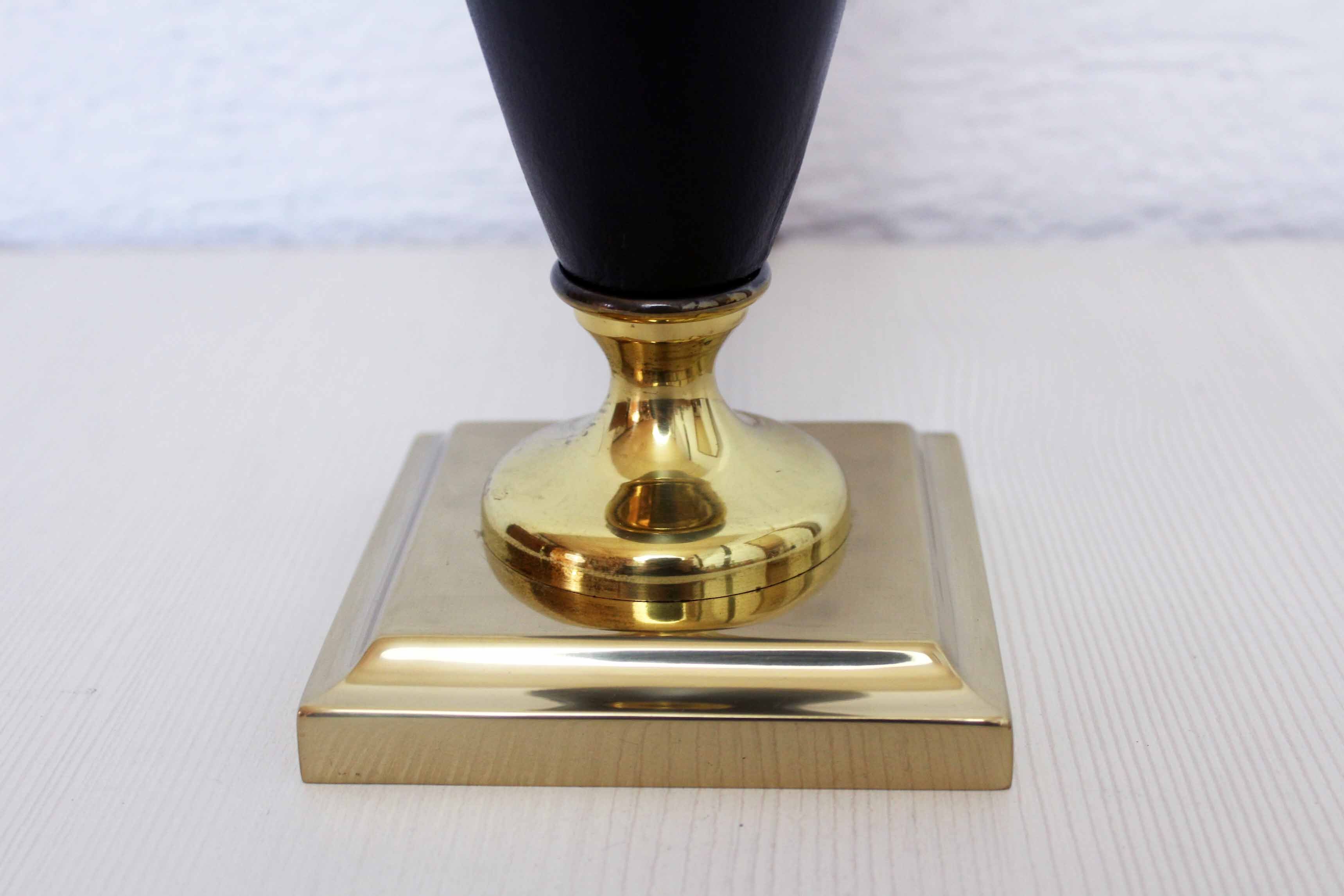 Table lamp Le Dauphin leather and brass