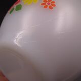 Set of 7 bowls in arcopal -flower décor - vintage around 1970