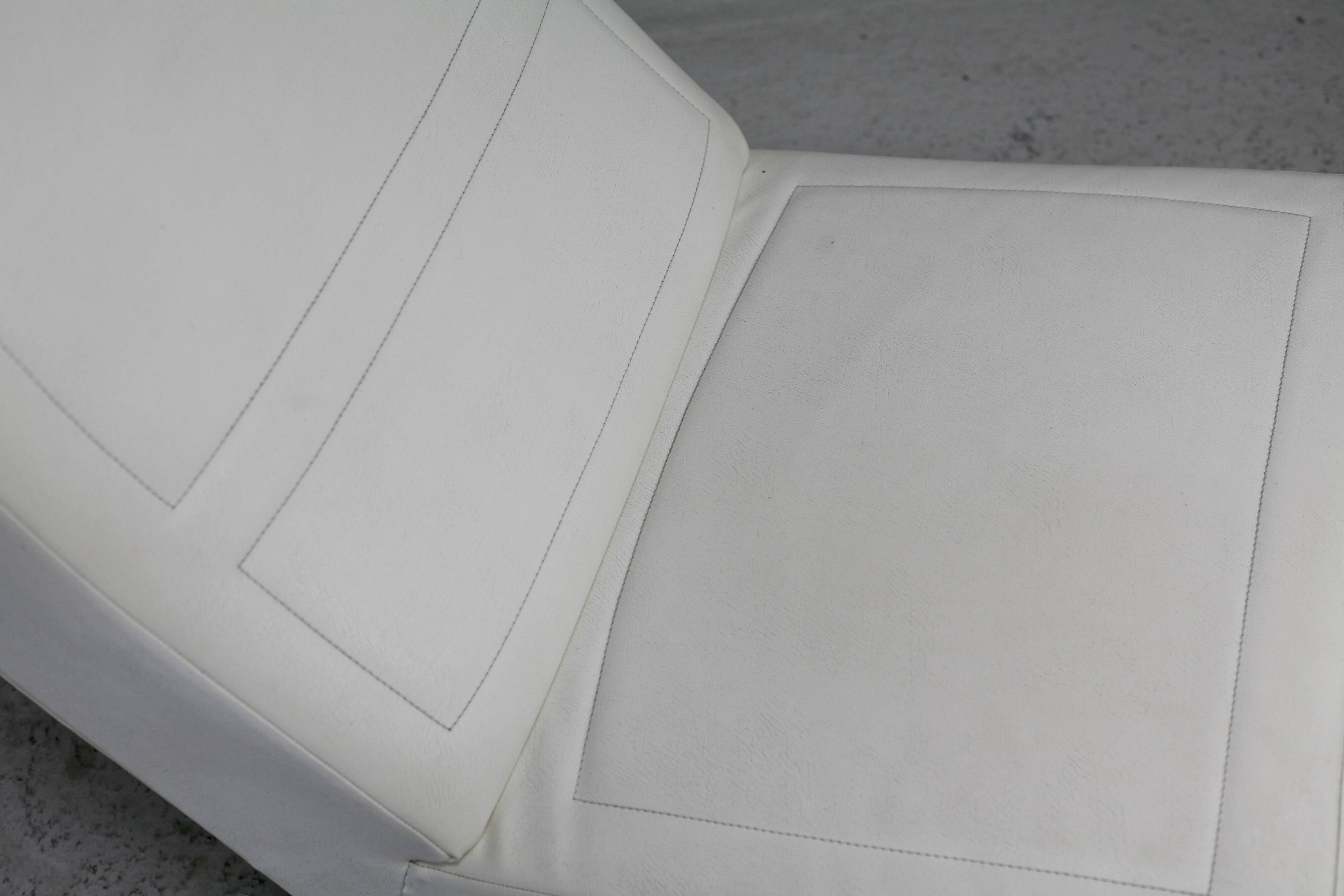 Pierre Paulin CM236 fireside chair. Thonet. Circa 1960