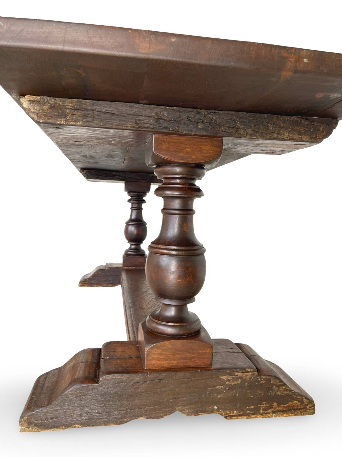 A fine 18th Century French walnut dining table