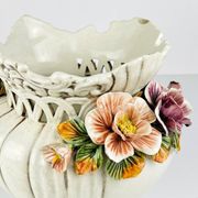 Vase en céramique avec fleurs, Italie, années 1950