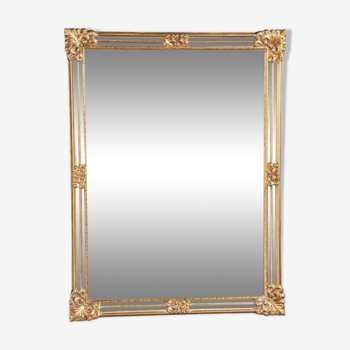 Beaded mirror of Belgian origin 1980 in wood and composite material