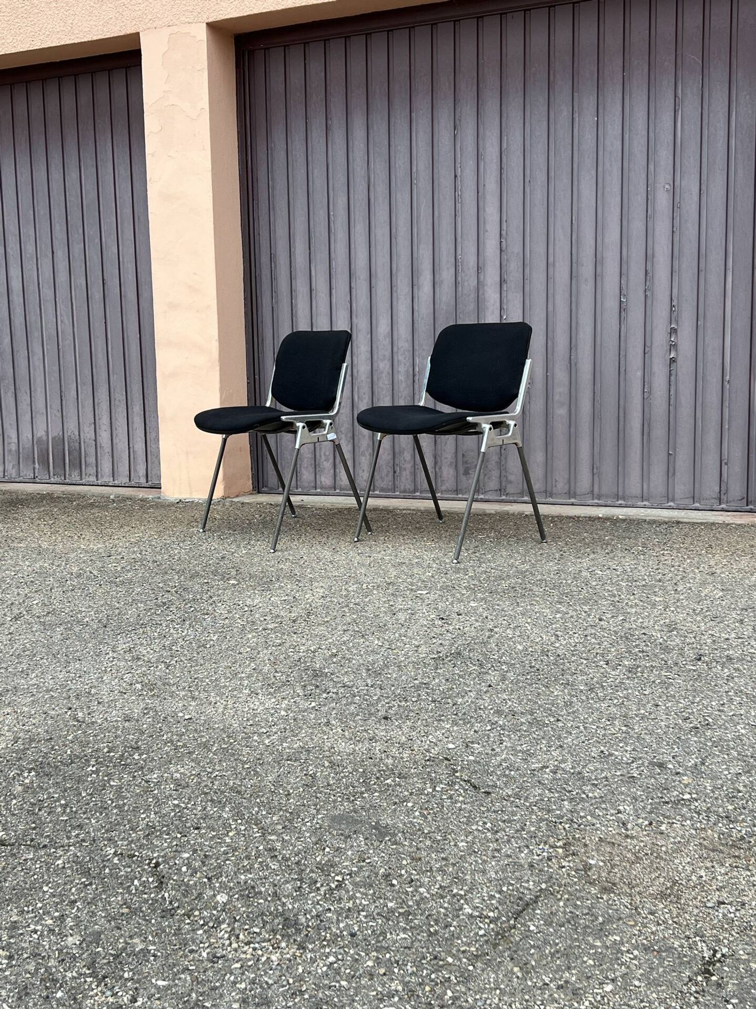 Paire de chaises design DSC Castelli signées Giancarlo Piretti Italie
