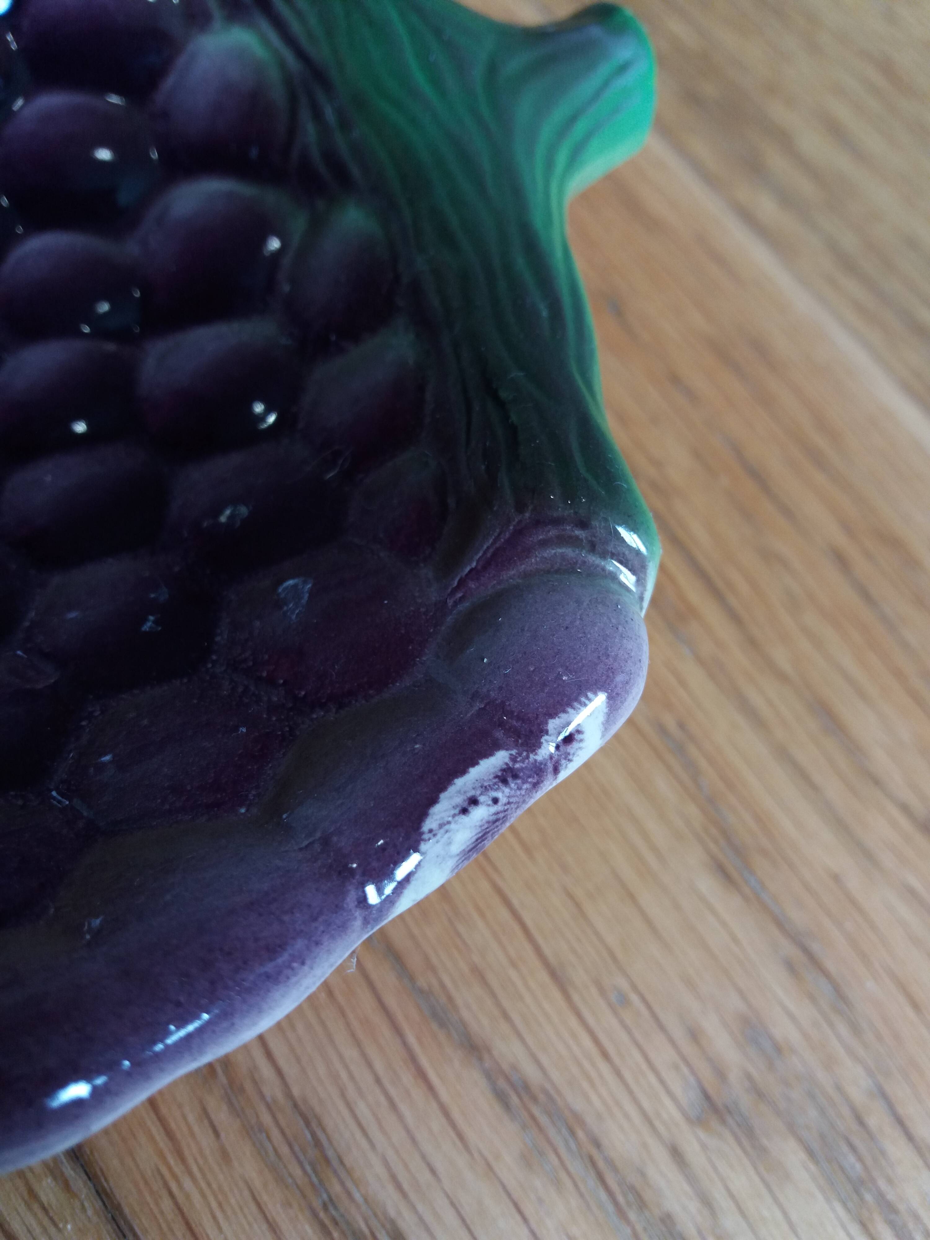 Saint Clément Lunéville grape storage cup