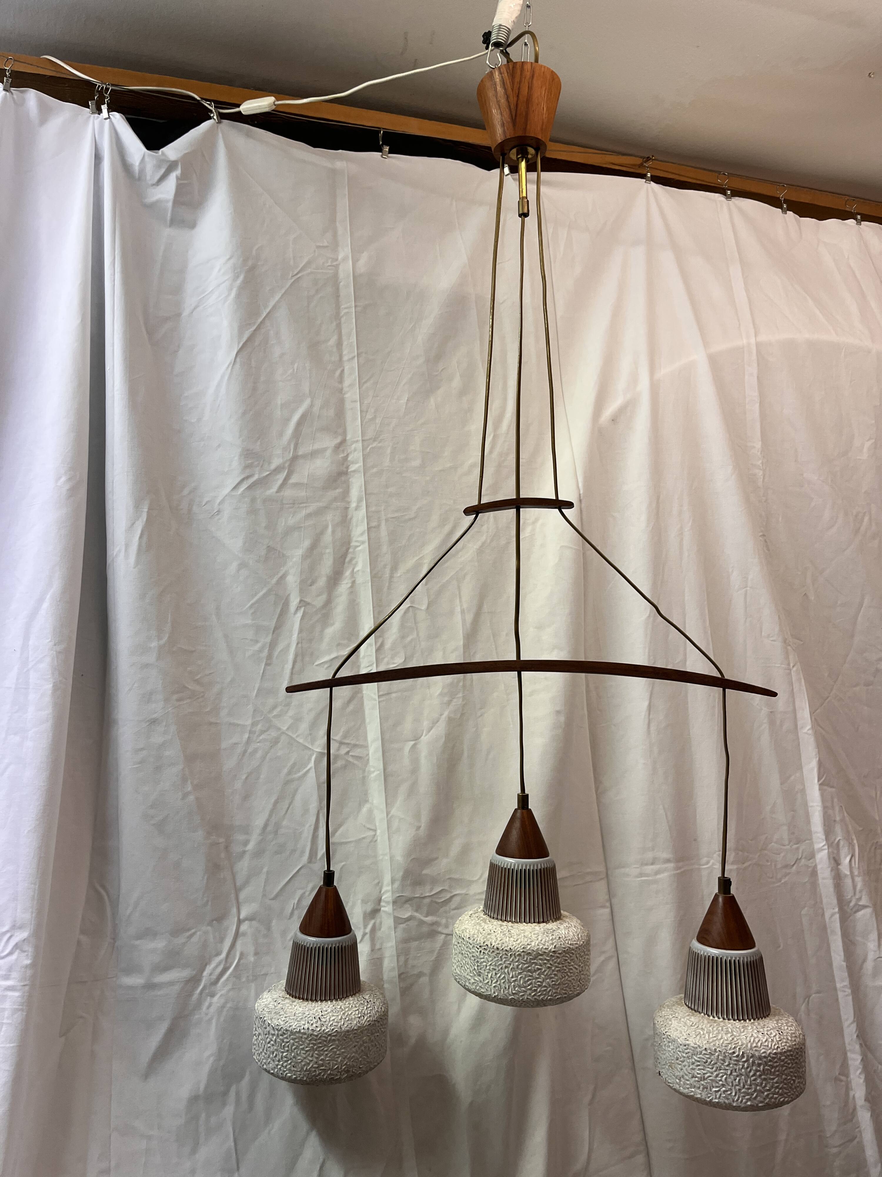 Suspension design scandinave 1960