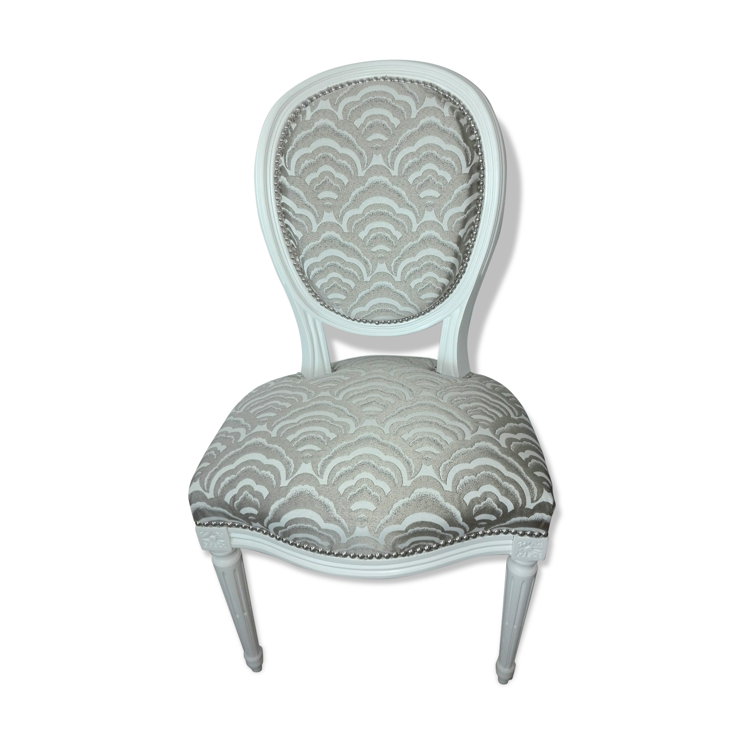 Restored medallion of Louis XVI style Chair