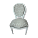 Chaise médaillon de style Louis XVI restaurée