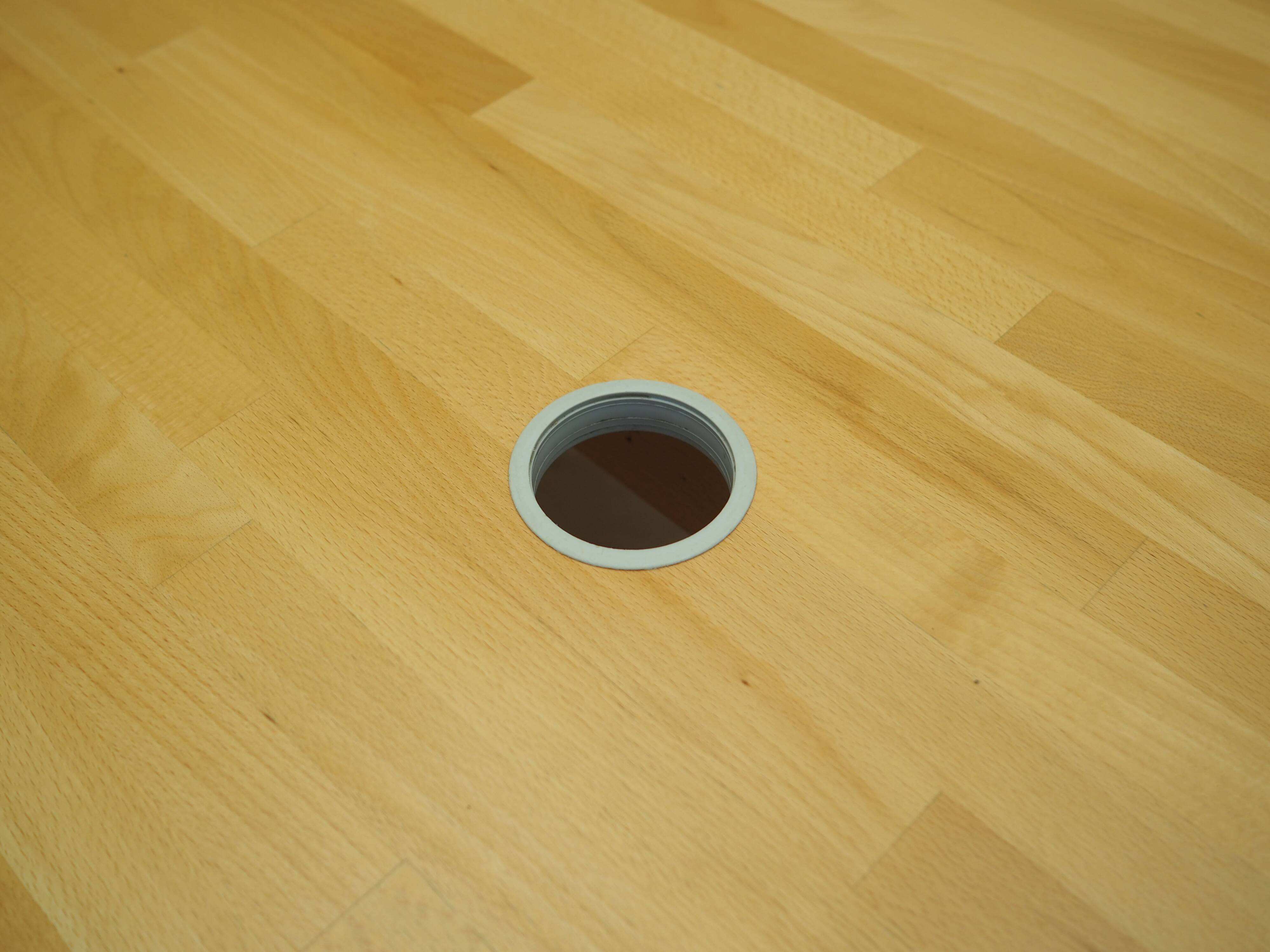 Beech desk, Danish design, 1980s, production: Denmark