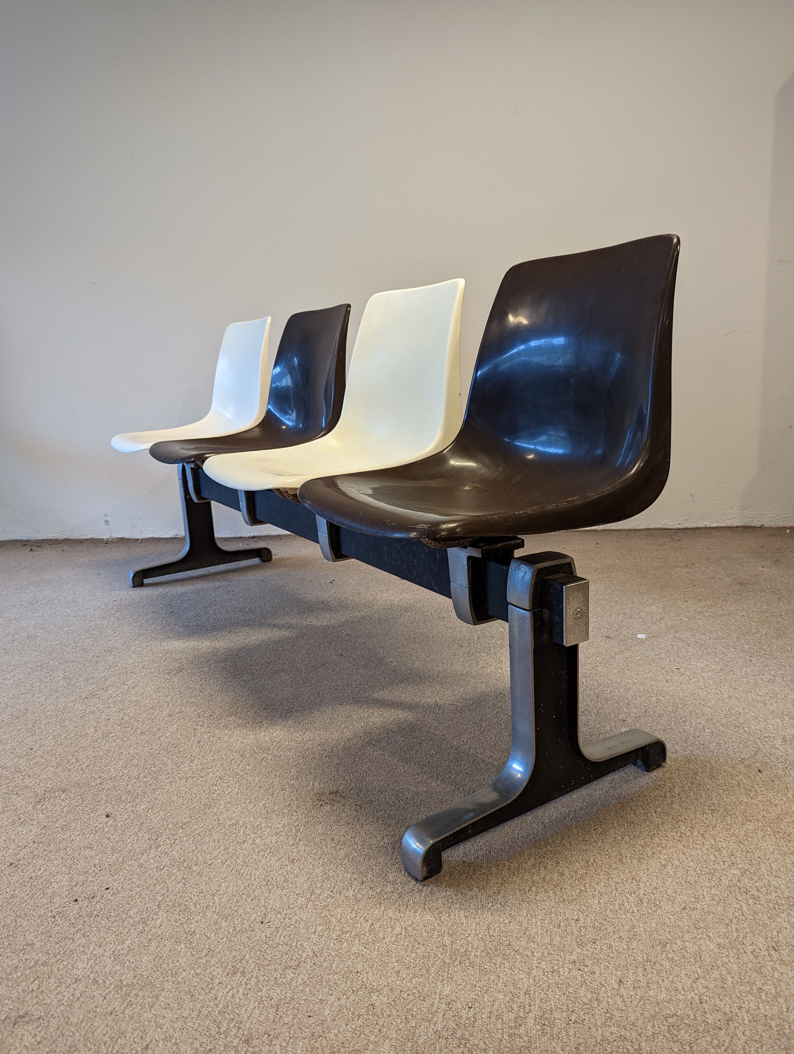 Airport bench 1980