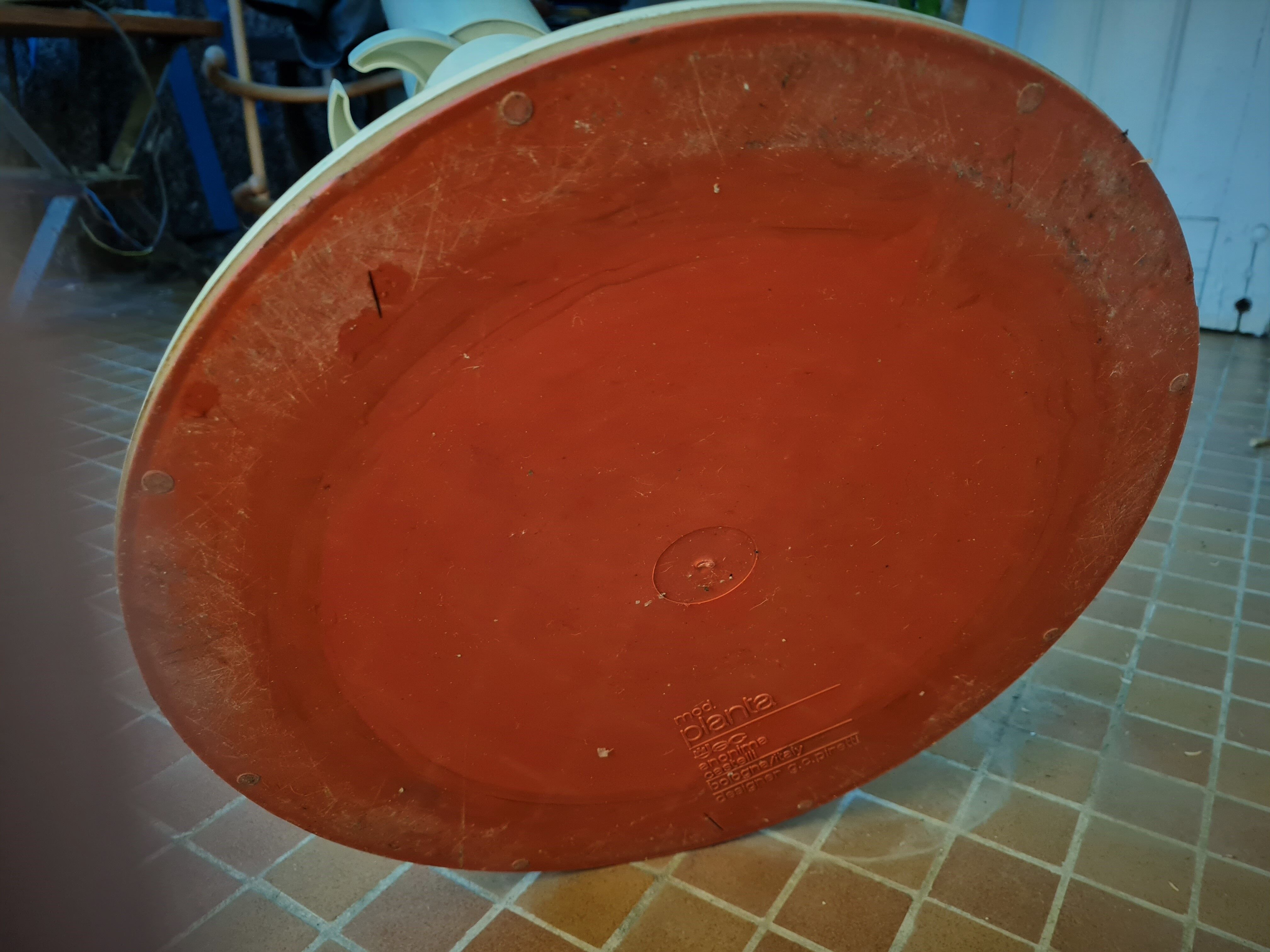 Porte-manteaux et parapluies modèle Planta de Giancarlo Piretti édition Castelli