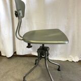 Chair with workshop system