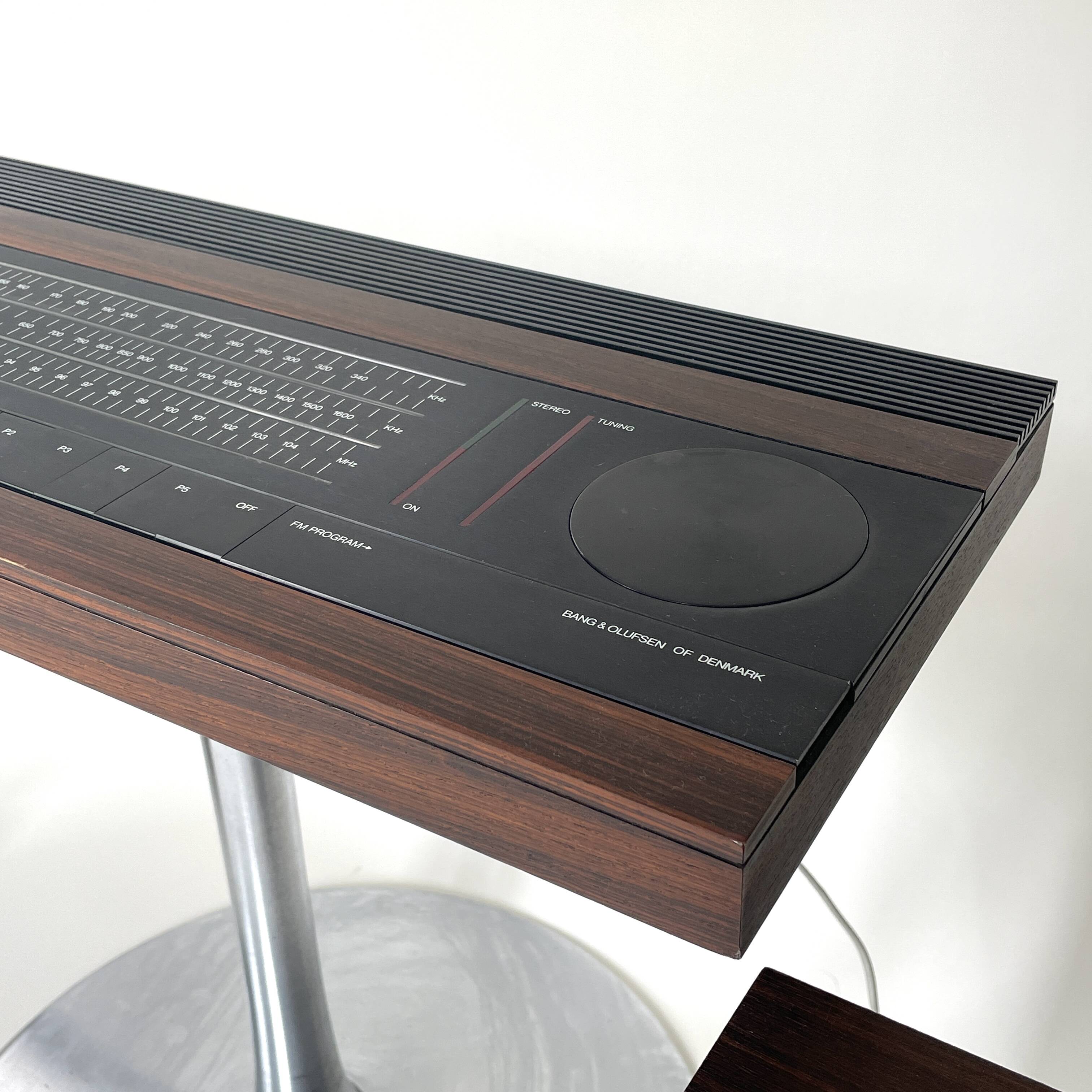 Bang & Olufsen BeoMaster 2000 tuner with Beovox S45 speakers