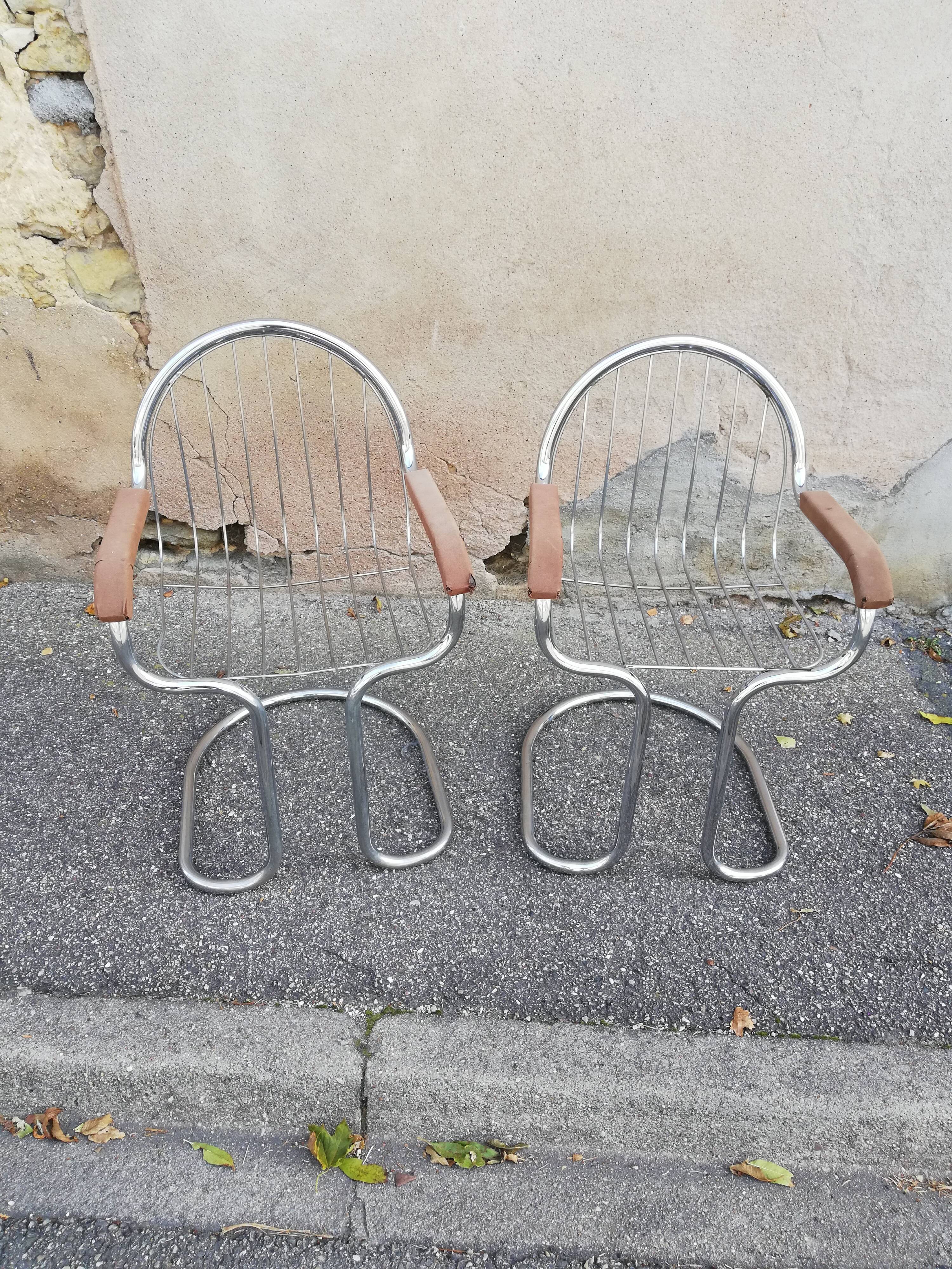 Paire de fauteuils vintage chrome