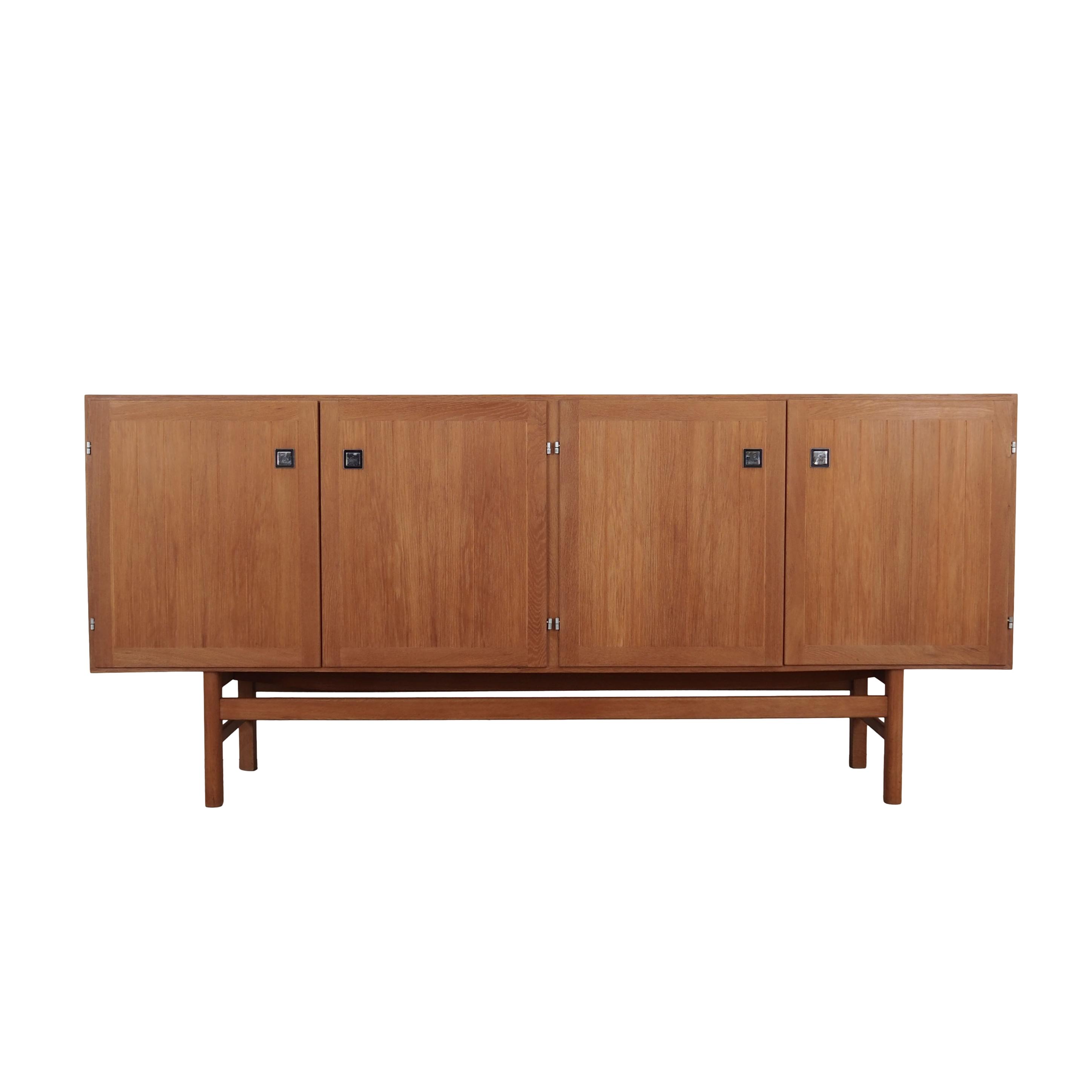 Enfilade en frêne, design danois, années 1970, Danemark
