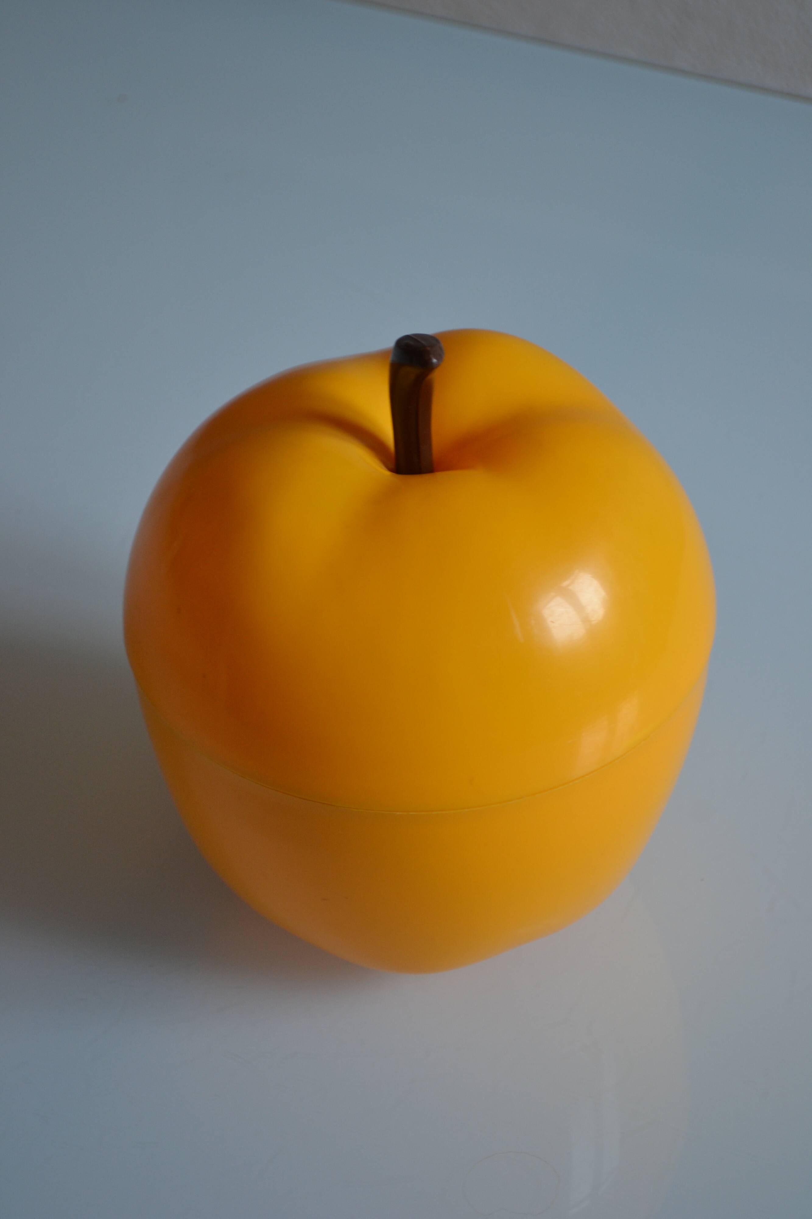 Vintage 70's yellow apple ice bucket or ice cubes
