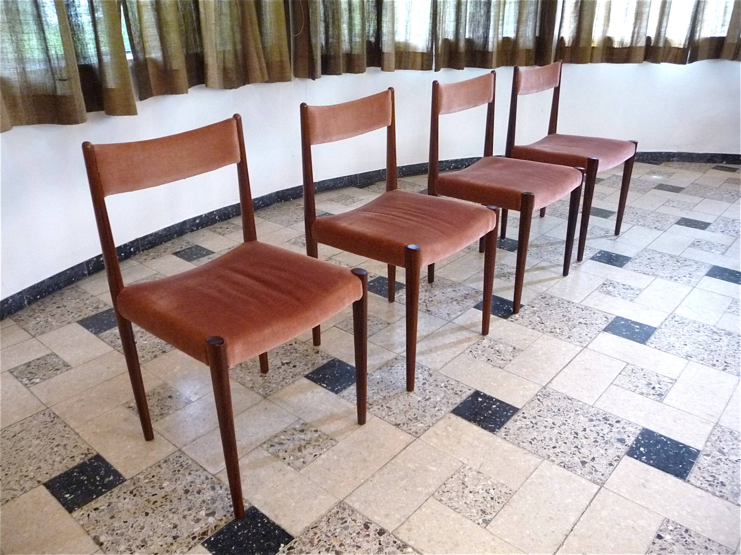 Set of 4 Velvet Dining Chairs in Walnut from Lübke, Germany 1960s