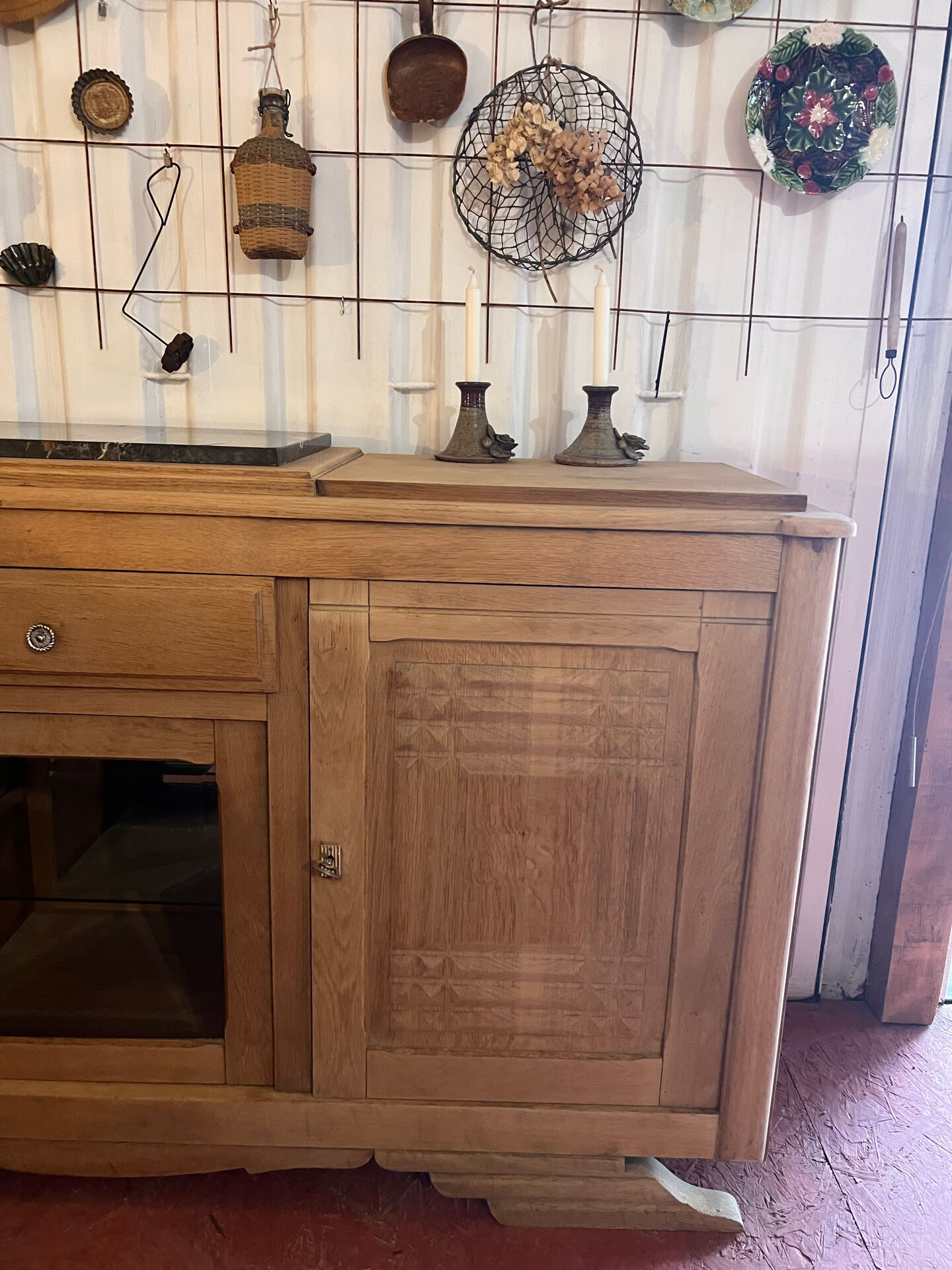 Oak enfilade