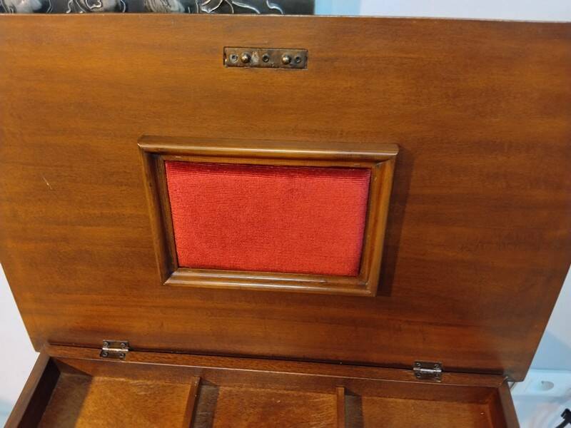Sewing table / work table St Louis Philippe early 20th century