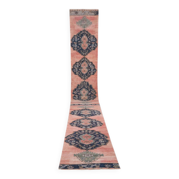 Tapis de couloir turc vintage