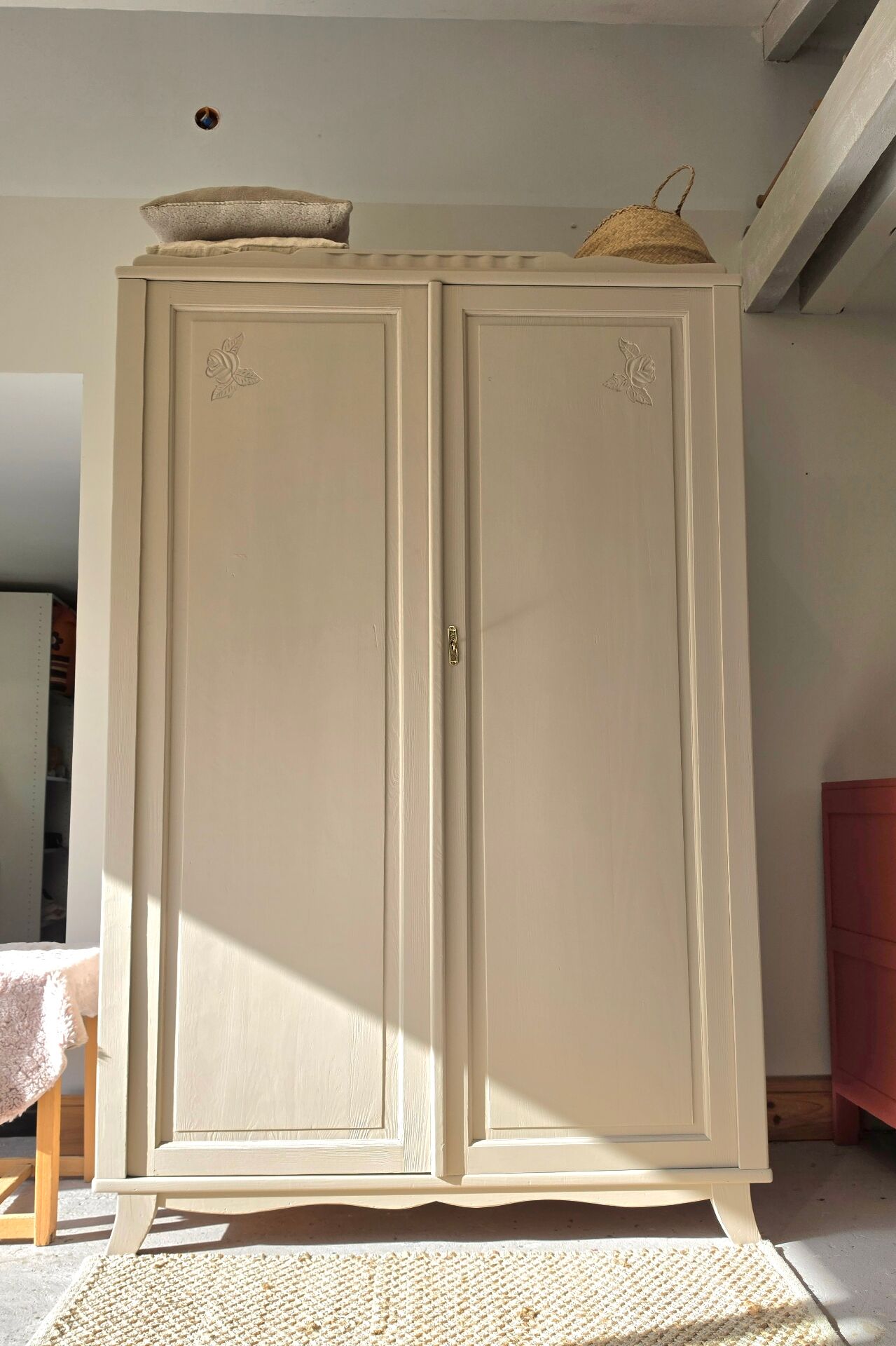 Armoire