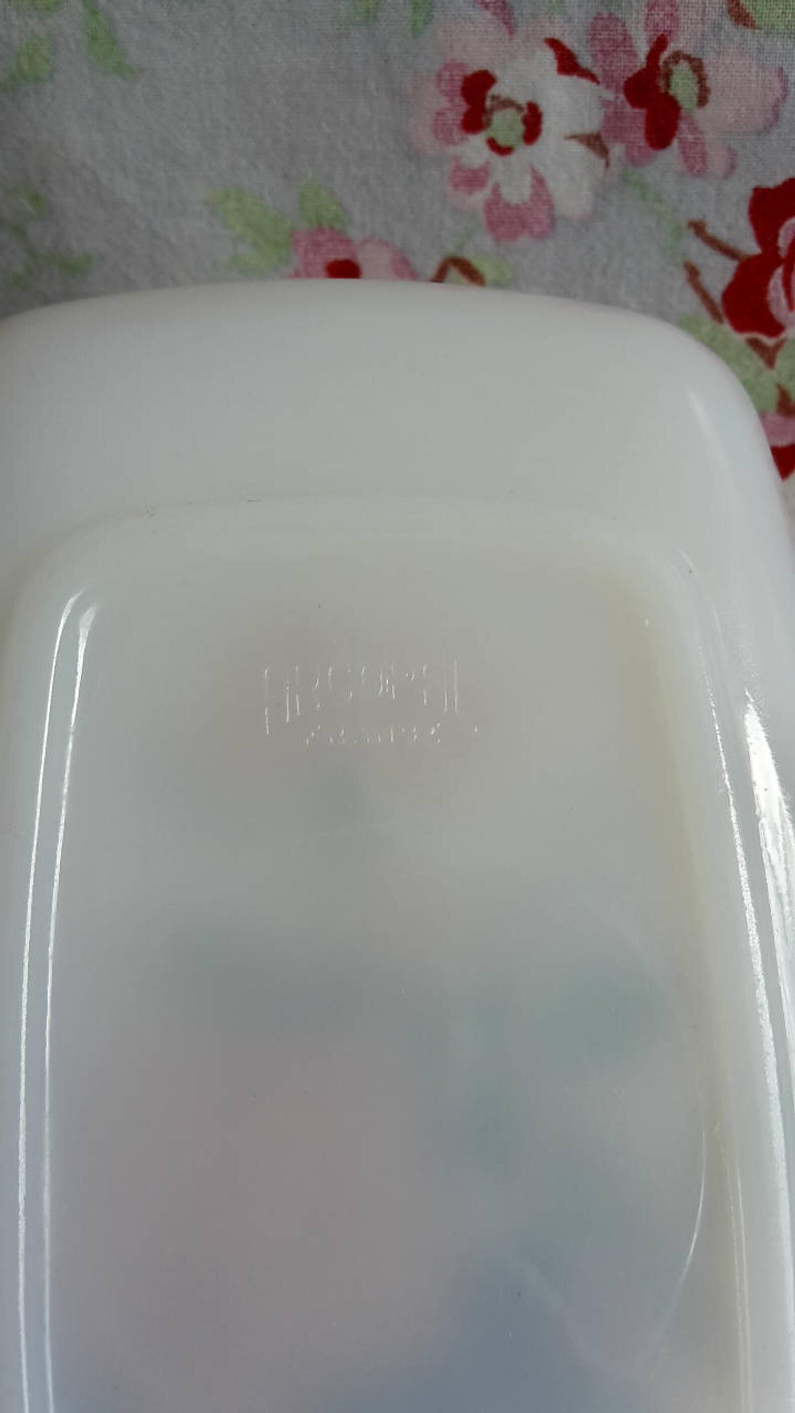 Arcopal antique pickle dish with pink motif in white glass