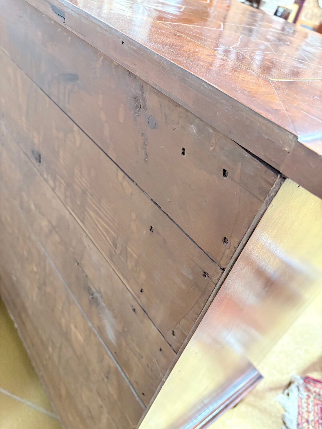 19th century Georgian style commode in end-grain wood marquetry.