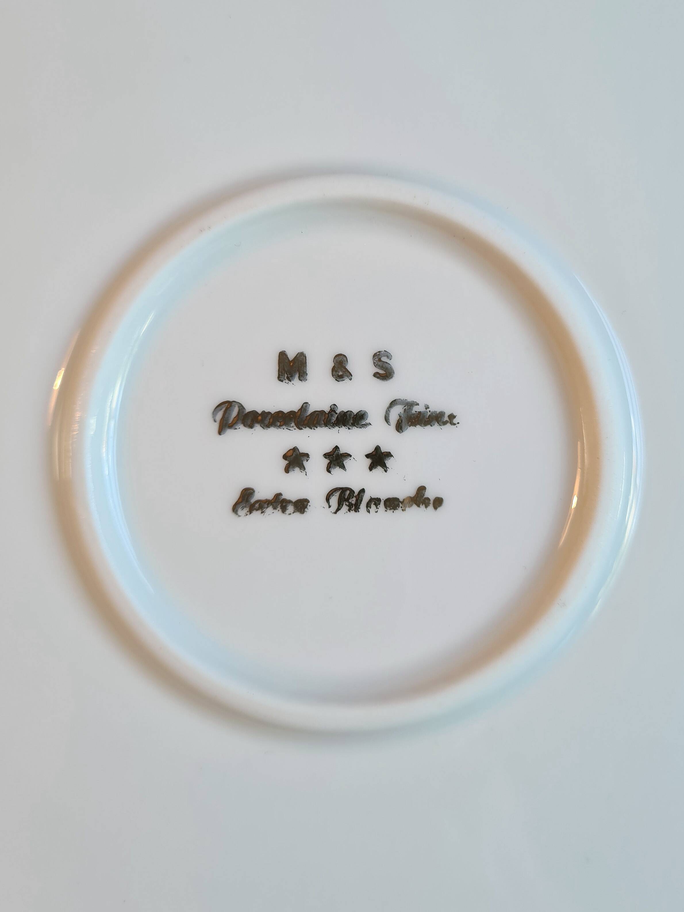 Art Deco dinner service in Fine Limoges Porcelain, signed "M&S"