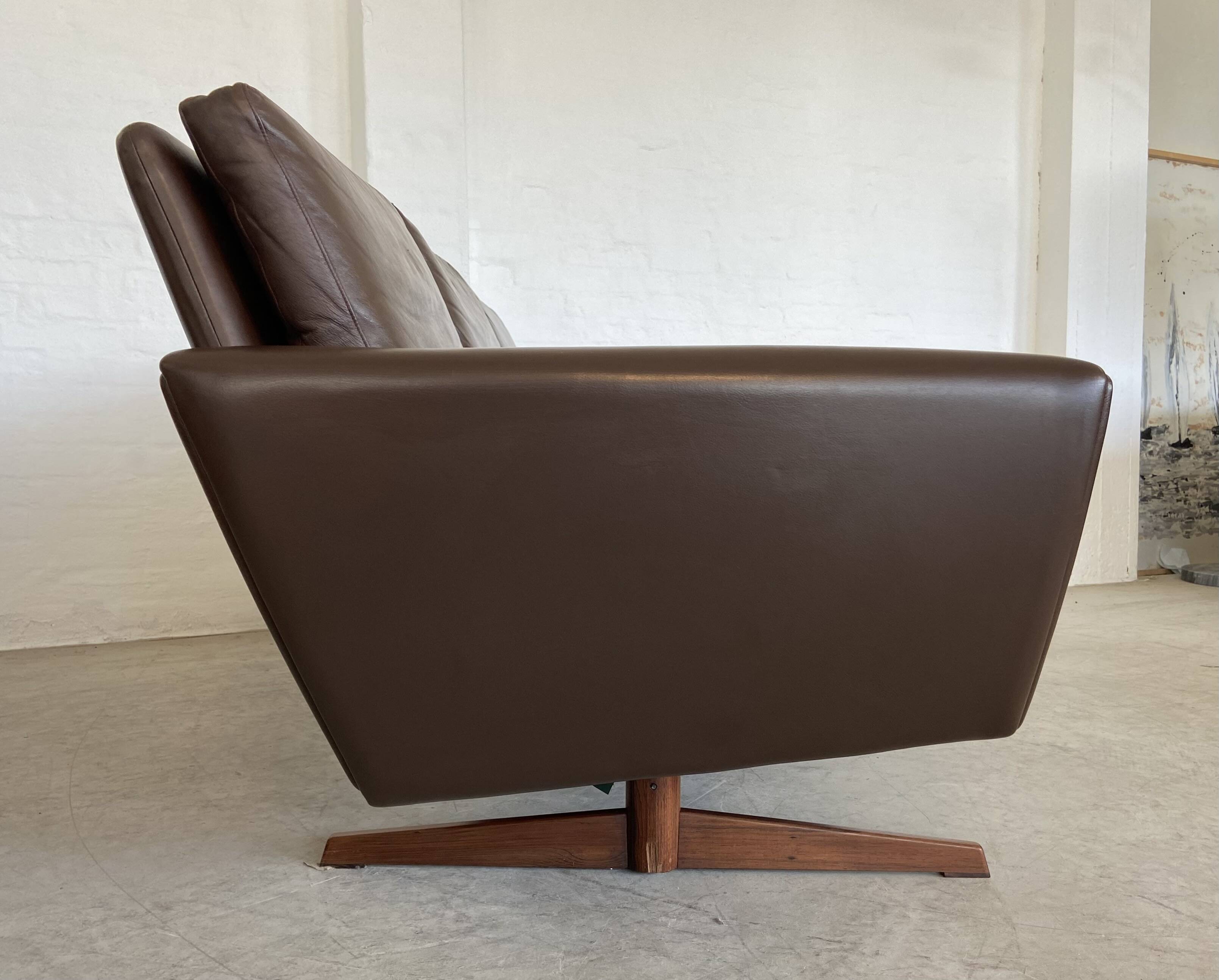 Vintage retro danish mid-century g. thams 3 person sofa in brown leather