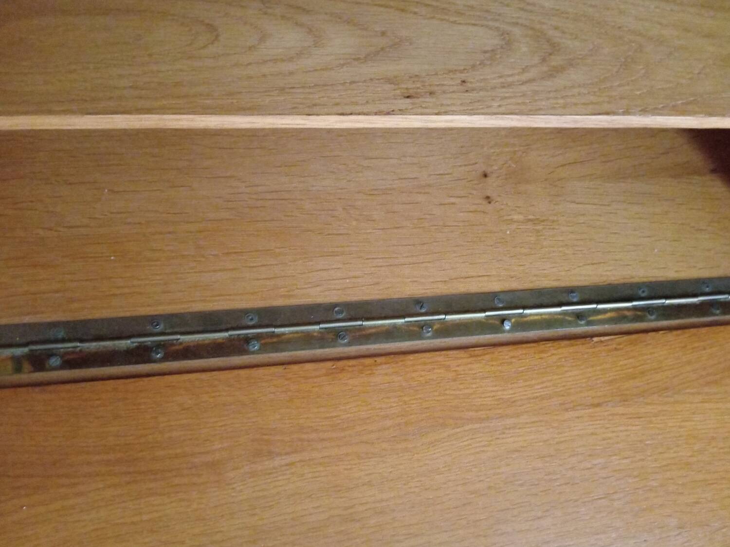 Entrance furniture