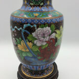 Chinese partitioned lamp foot