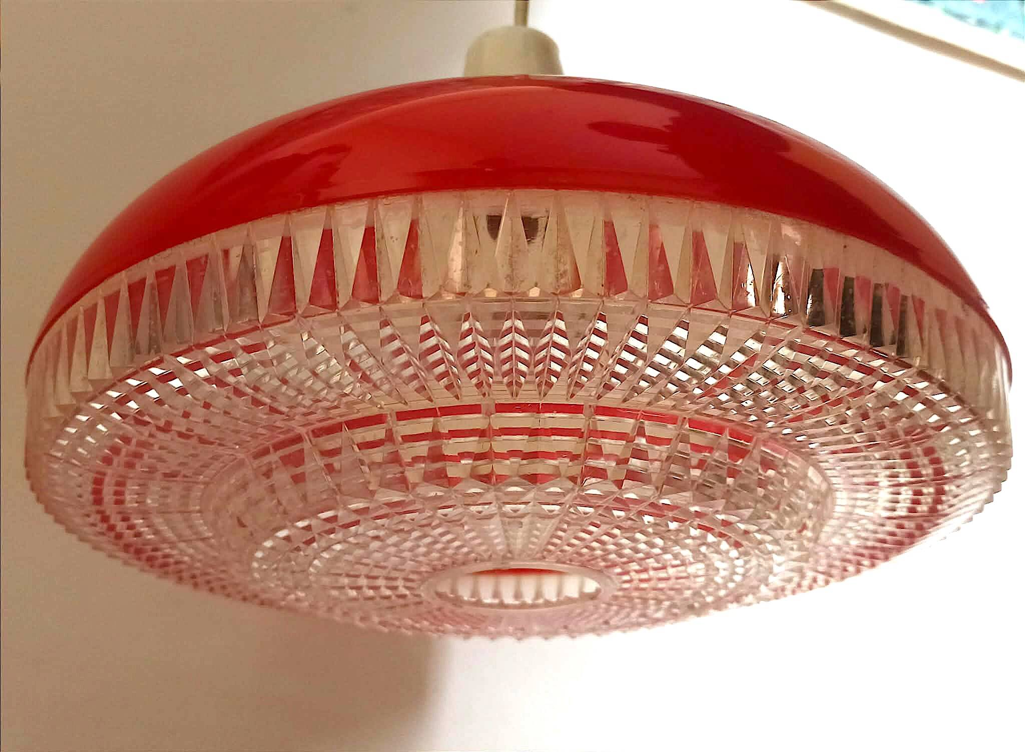 Red suspension Space Age 1970s Height 49 cm