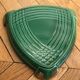 Dessous de plat art deco vert et doré faïence