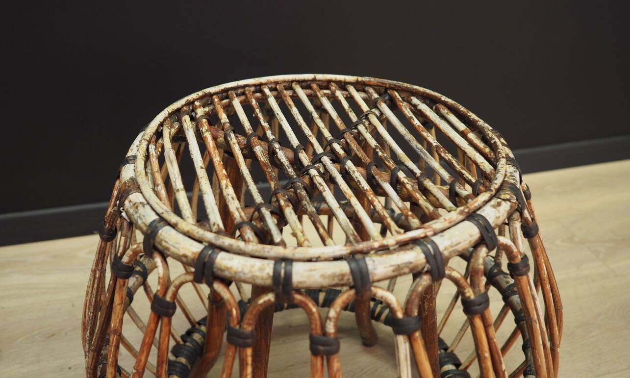 Wooden coffee table, Danish design, 1960s, production: Denmark