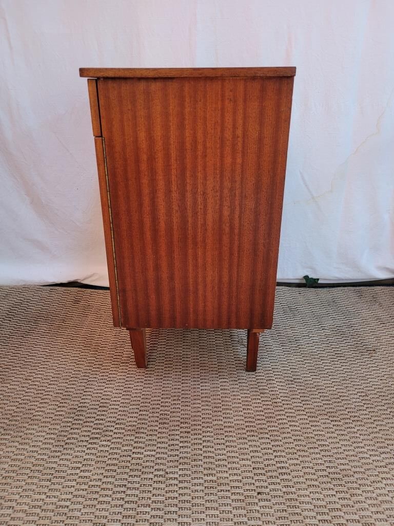 Bedside wood veneered, compass feet