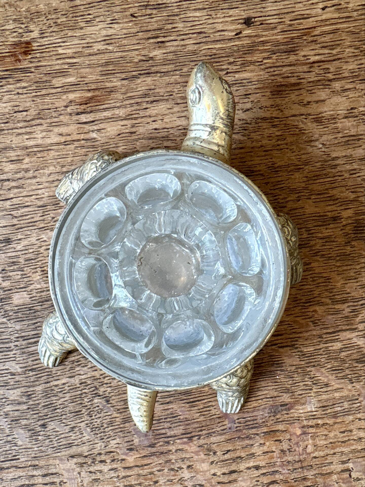 Pique fleur vintage tortue