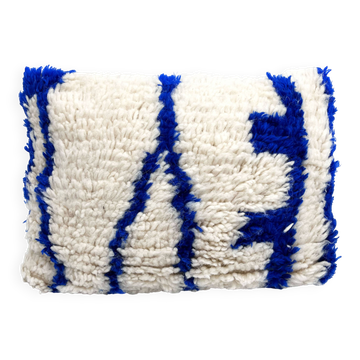 Housse de coussin berbère marocain Azilal à motifs bleu majorelle 50x40cm