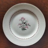 8 assiettes plates en faïence fine L'Amandinoise