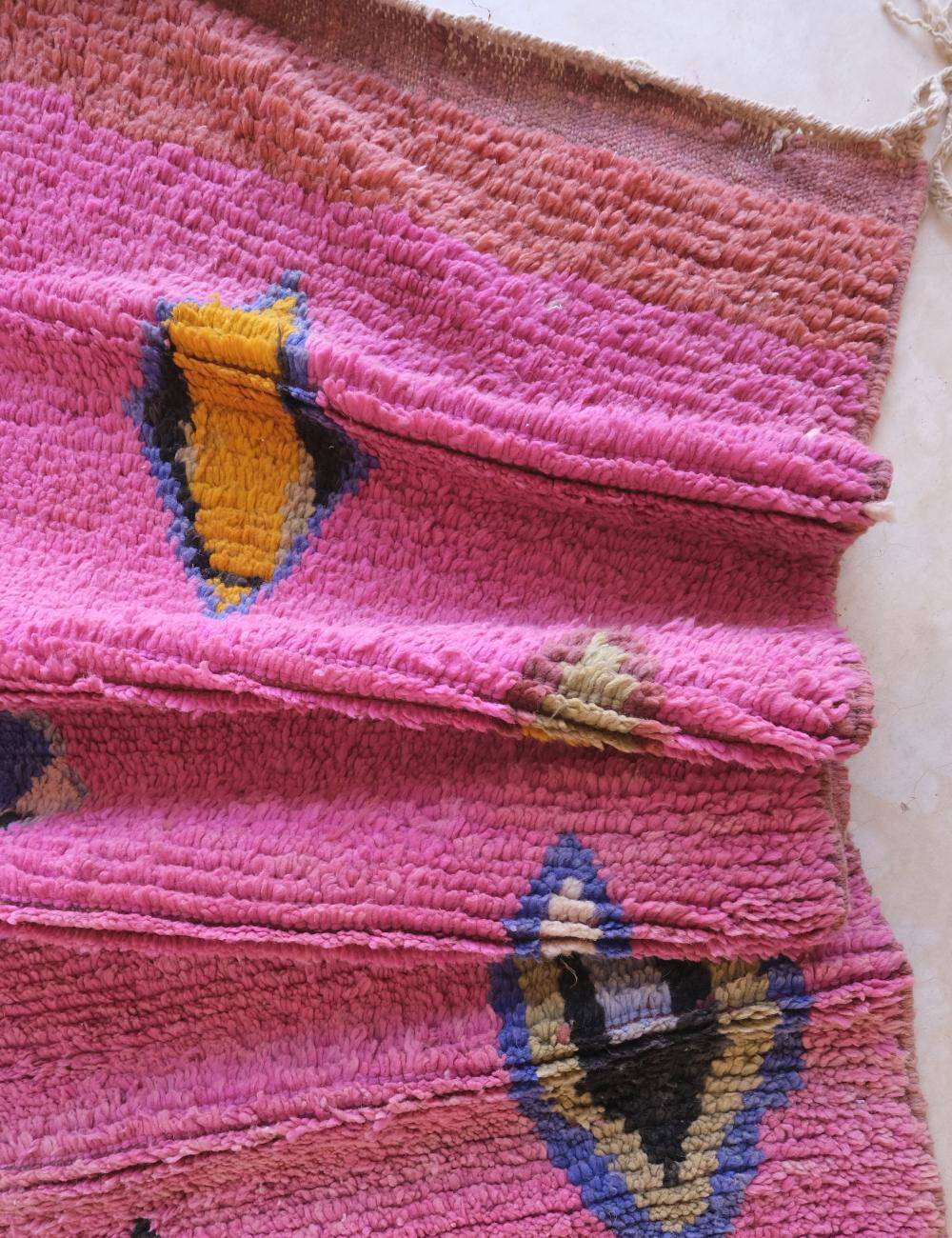 Pink berber rug - 315 x 190 cm